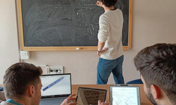 Il Team RED PROPULSION dopo il riconoscimento come laboratorio didattico del Dipartimento di Ingegneria Industriale, superato il primo step sul campo, prosegue la propria attività.